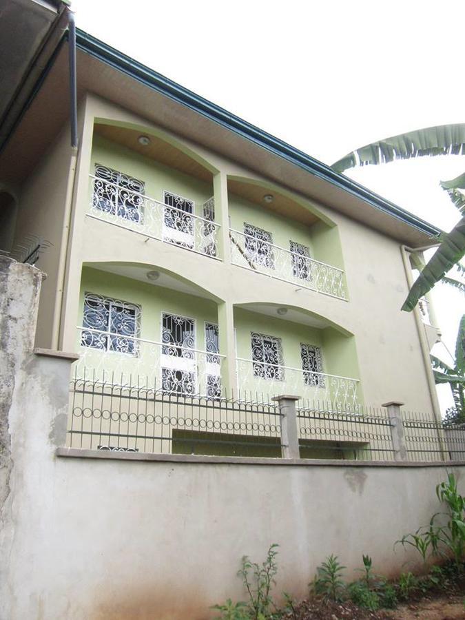 Residence Pascale Bafoussam Extérieur photo