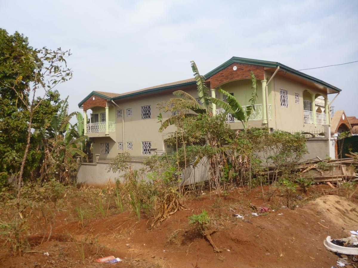 Residence Pascale Bafoussam Extérieur photo